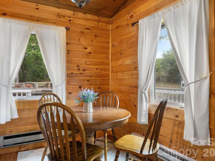 7042 Martin Lane, Morganton, NC 28655.  MLS# CAR4385608, YatesRealty ID 26635. 