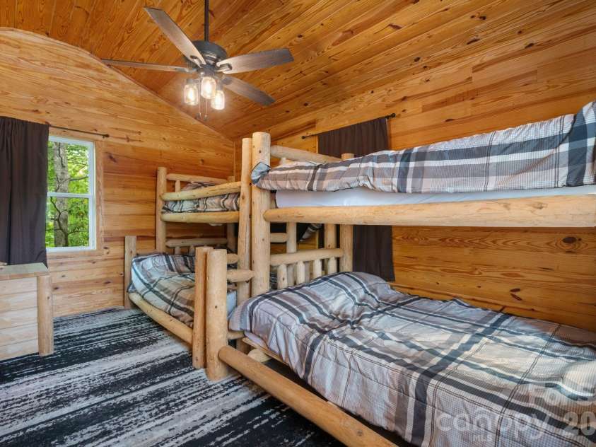7042 Martin Lane, Morganton, NC 28655.  MLS# CAR4385608, YatesRealty ID 26635. 