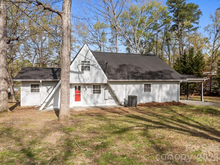 1870 Scout Road, Salisbury, NC 28146.  MLS# CAR4362835, YatesRealty ID 26637. 
