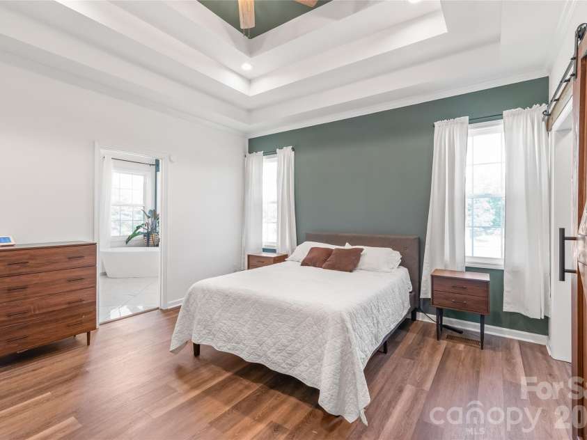 116 Damon Drive, Shelby, NC 28150.  MLS# CAR4375356, YatesRealty ID 26639. Primary bedroom with ensuite bath