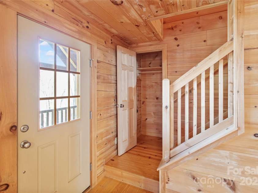 17 Aaron Way, Waynesville, NC 28786.  MLS# CAR4319469, YatesRealty ID 2664. Coat closet