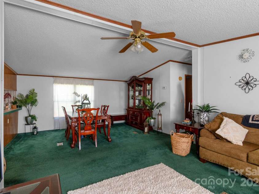 1827 Brown Road, Richburg, SC 29729.  MLS# CAR4282873, YatesRealty ID 26640. 