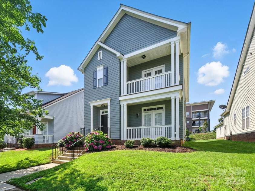 136 Morehouse Avenue, Mooresville, NC 28117.  MLS# CAR4282838, YatesRealty ID 26641. 