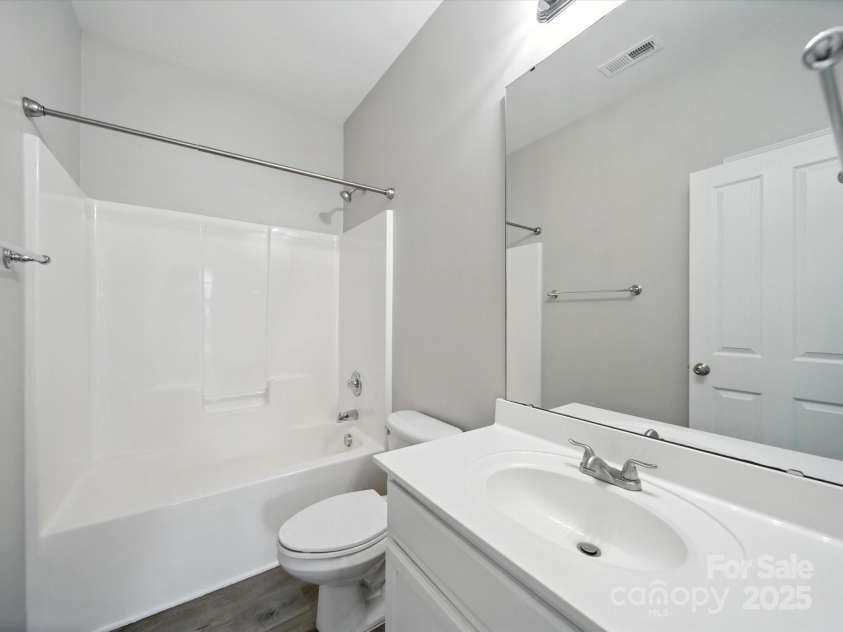 136 Morehouse Avenue, Mooresville, NC 28117.  MLS# CAR4282838, YatesRealty ID 26641. 