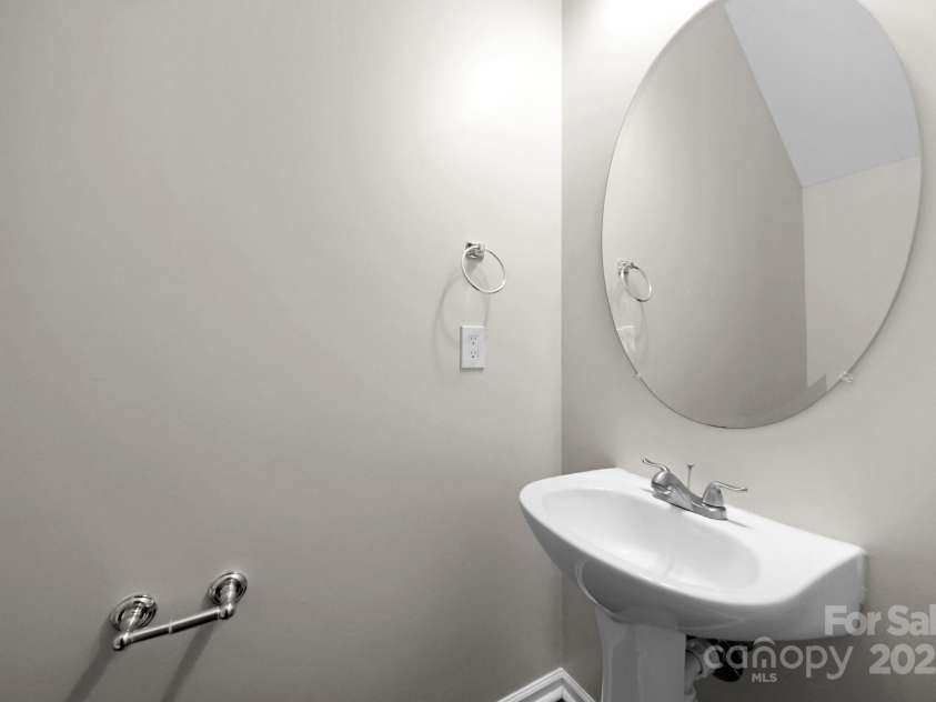 136 Morehouse Avenue, Mooresville, NC 28117.  MLS# CAR4322819, YatesRealty ID 26641. 