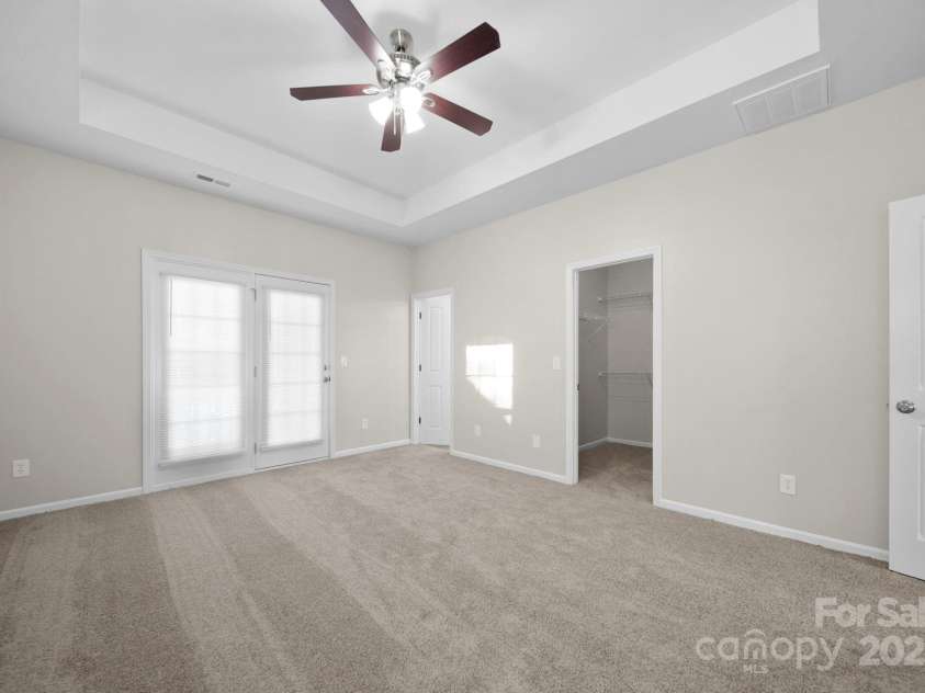 136 Morehouse Avenue, Mooresville, NC 28117.  MLS# CAR4322819, YatesRealty ID 26641. 