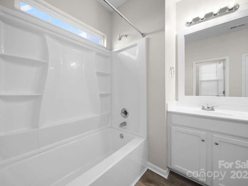 136 Morehouse Avenue, Mooresville, NC 28117.  MLS# CAR4322819, YatesRealty ID 26641. 