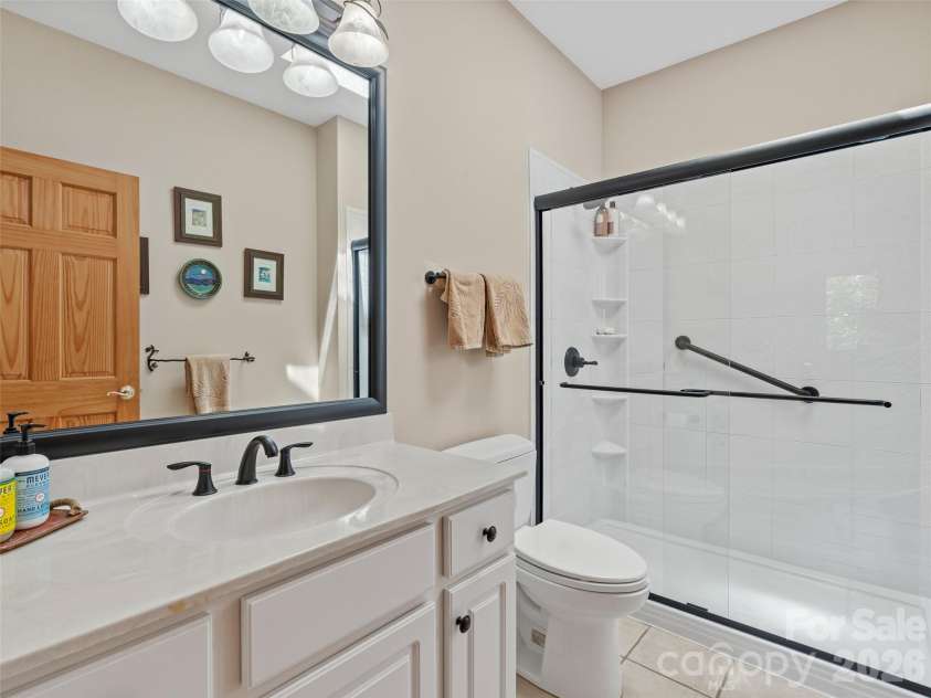 26 Walnut Drive, Mills River, NC 28759.  MLS# CAR4369713, YatesRealty ID 26643. Main Level Full Bathroom