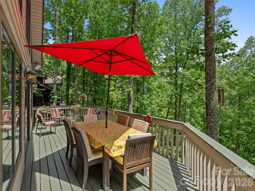 26 Walnut Drive, Mills River, NC 28759.  MLS# CAR4369713, YatesRealty ID 26643. Upper Deck
