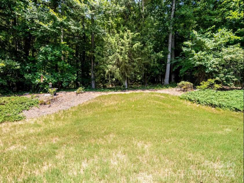 9101 Pembroke Court, Indian Land, SC 29707.  MLS# CAR4280996, YatesRealty ID 26645. 