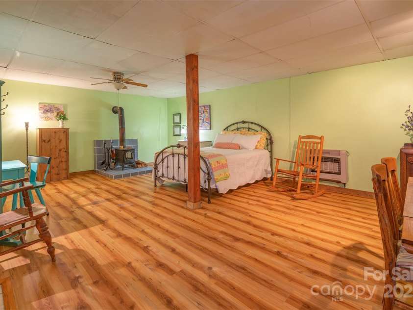 29 Whipporwill Drive, Weaverville, NC 28787.  MLS# CAR4280144, YatesRealty ID 26646. 