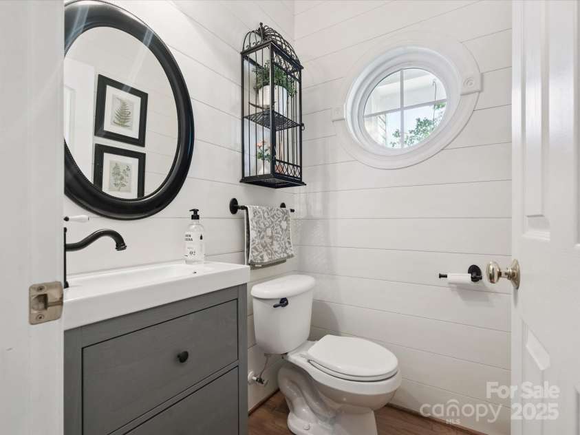 13930 Daltrey Lane, Charlotte, NC 28277.  MLS# CAR4276495, YatesRealty ID 26647. 