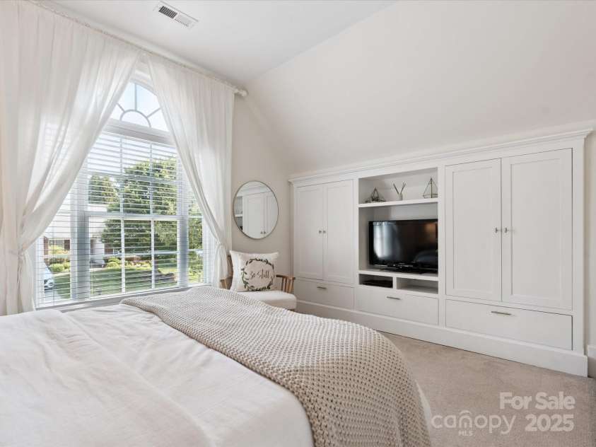 13930 Daltrey Lane, Charlotte, NC 28277.  MLS# CAR4276495, YatesRealty ID 26647. 