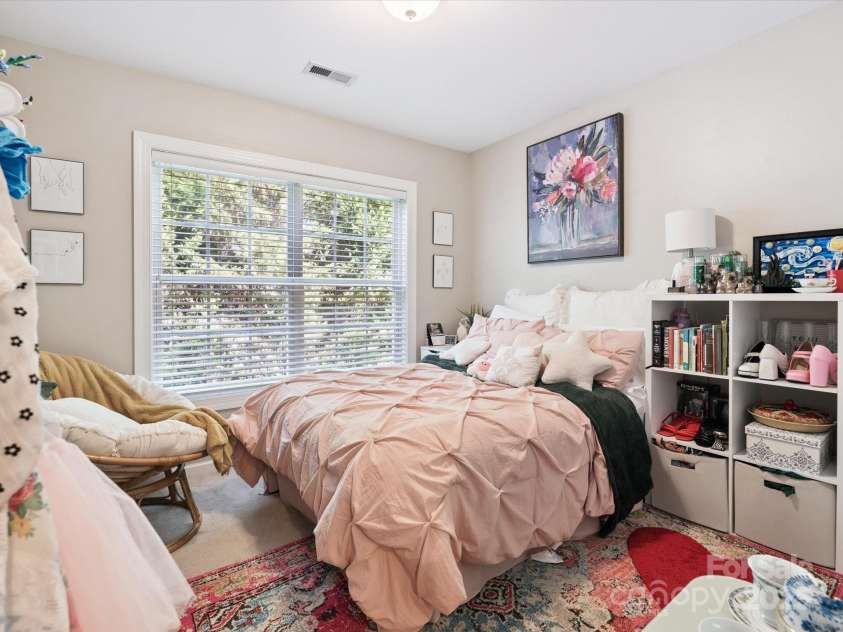 13930 Daltrey Lane, Charlotte, NC 28277.  MLS# CAR4276495, YatesRealty ID 26647. 