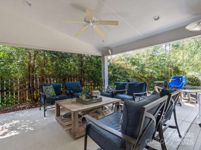 13930 Daltrey Lane, Charlotte, NC 28277.  MLS# CAR4276495, YatesRealty ID 26647. 