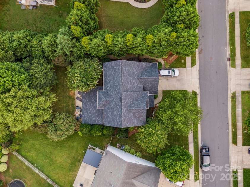 13930 Daltrey Lane, Charlotte, NC 28277.  MLS# CAR4276495, YatesRealty ID 26647. 