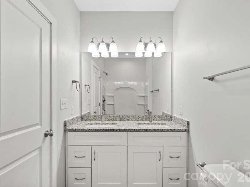 1301 marble Street, Charlotte, NC 28208.  MLS# CAR4387542, YatesRealty ID 26648. 