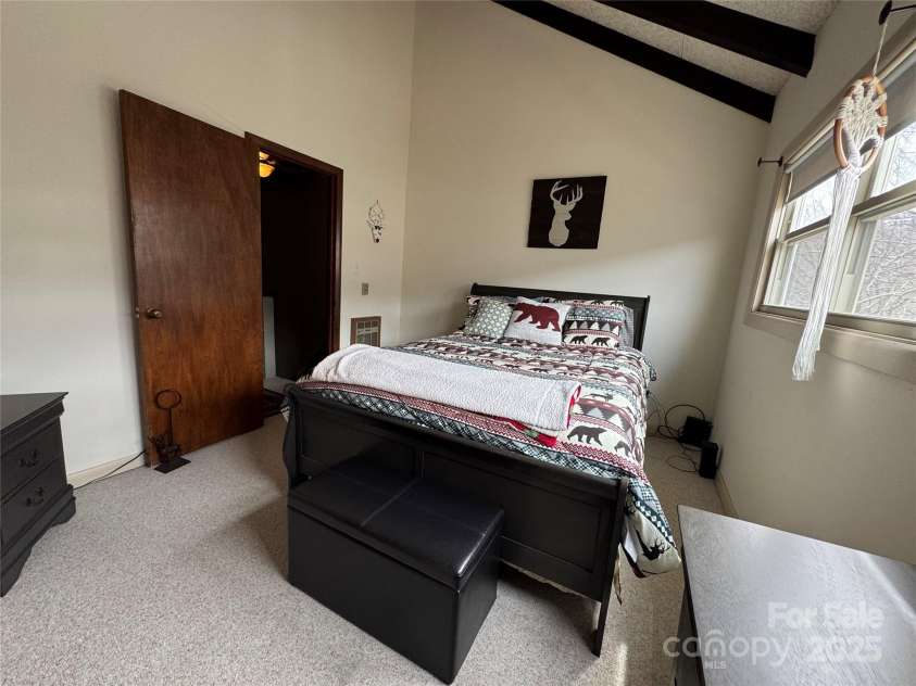 229 Birchwood Lane, Beech Mountain, NC 28604.  MLS# CAR4234563, YatesRealty ID 2665. 