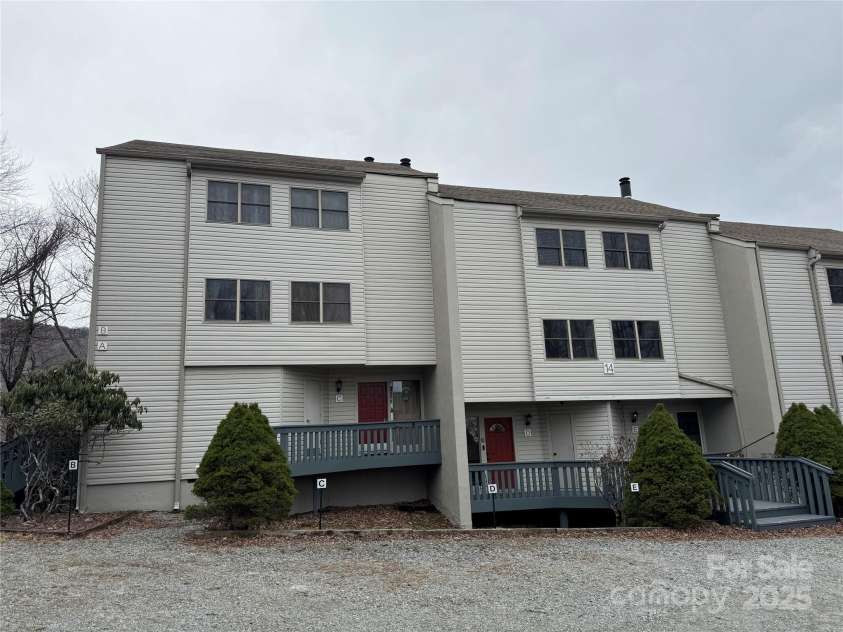 229 Birchwood Lane, Beech Mountain, NC 28604.  MLS# CAR4234563, YatesRealty ID 2665. Left end unit and flat driveway