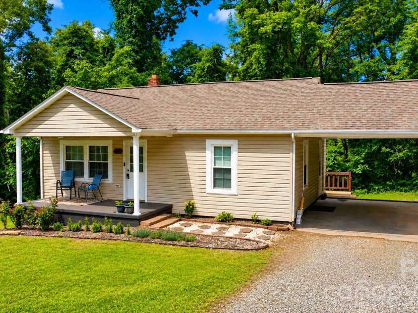 4243 Ralph Patton Road, Morganton, NC 28655.  MLS# CAR4387862, YatesRealty ID 26650. 