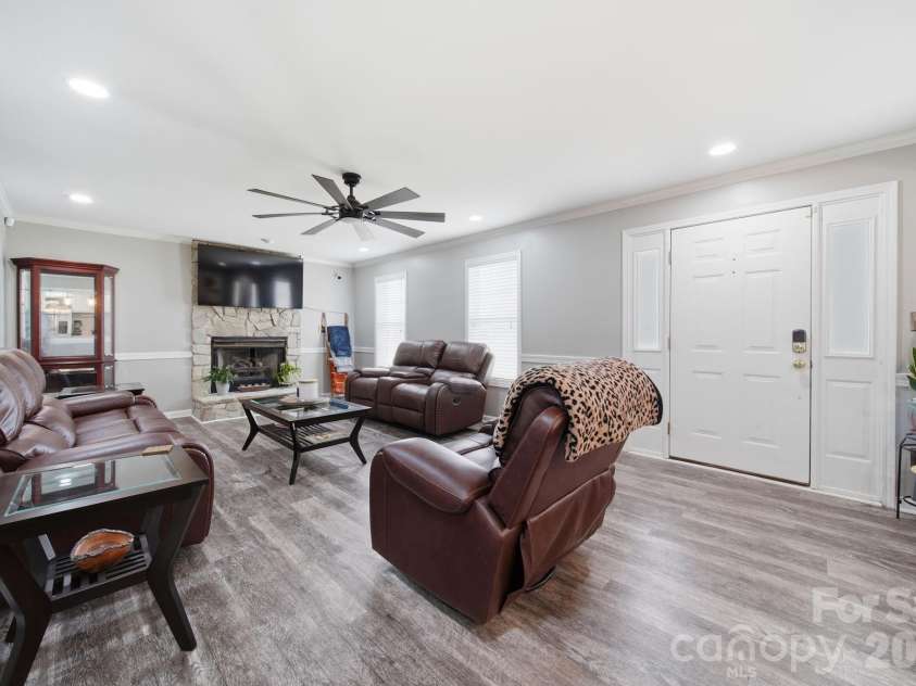 348 Palmer Circle, Rockwell, NC 28138.  MLS# CAR4386214, YatesRealty ID 26652. 