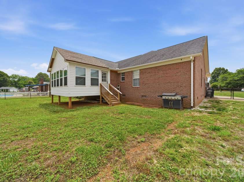 348 Palmer Circle, Rockwell, NC 28138.  MLS# CAR4386214, YatesRealty ID 26652. 