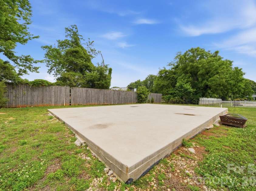 348 Palmer Circle, Rockwell, NC 28138.  MLS# CAR4386214, YatesRealty ID 26652. 