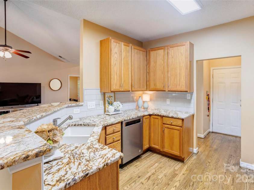 7521 Plumcrest Lane, Harrisburg, NC 28075.  MLS# CAR4269941, YatesRealty ID 26652. 