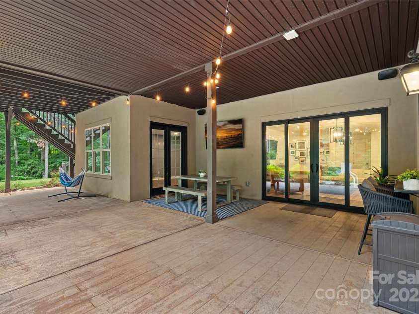 117 Walking Horse Trail, Davidson, NC 28036.  MLS# CAR4264106, YatesRealty ID 26653. 