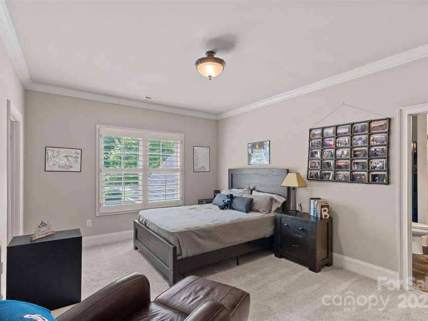 117 Walking Horse Trail, Davidson, NC 28036.  MLS# CAR4264106, YatesRealty ID 26653. 