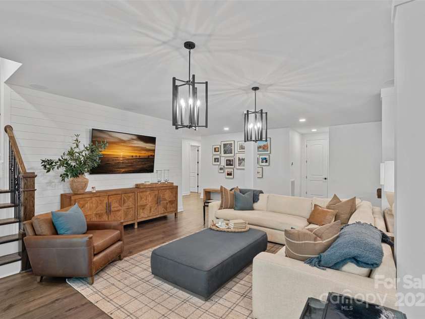 117 Walking Horse Trail, Davidson, NC 28036.  MLS# CAR4264106, YatesRealty ID 26653. 