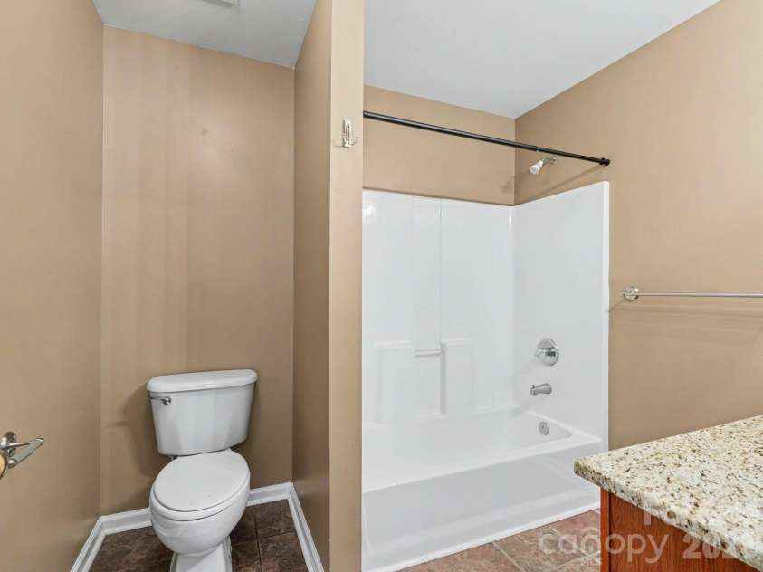 8339 Brickle Lane, Huntersville, NC 28078.  MLS# CAR4384384, YatesRealty ID 26653. 