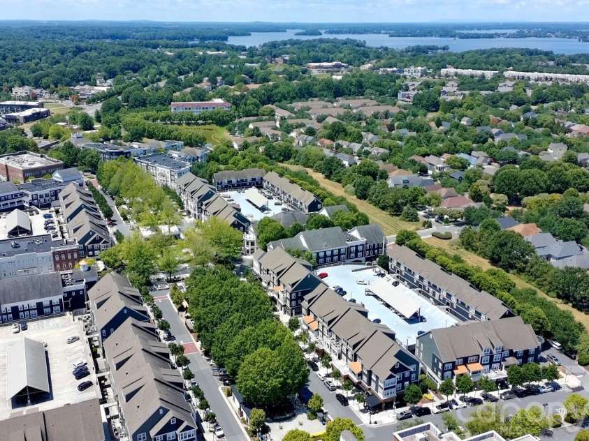 8339 Brickle Lane, Huntersville, NC 28078.  MLS# CAR4384384, YatesRealty ID 26653. 