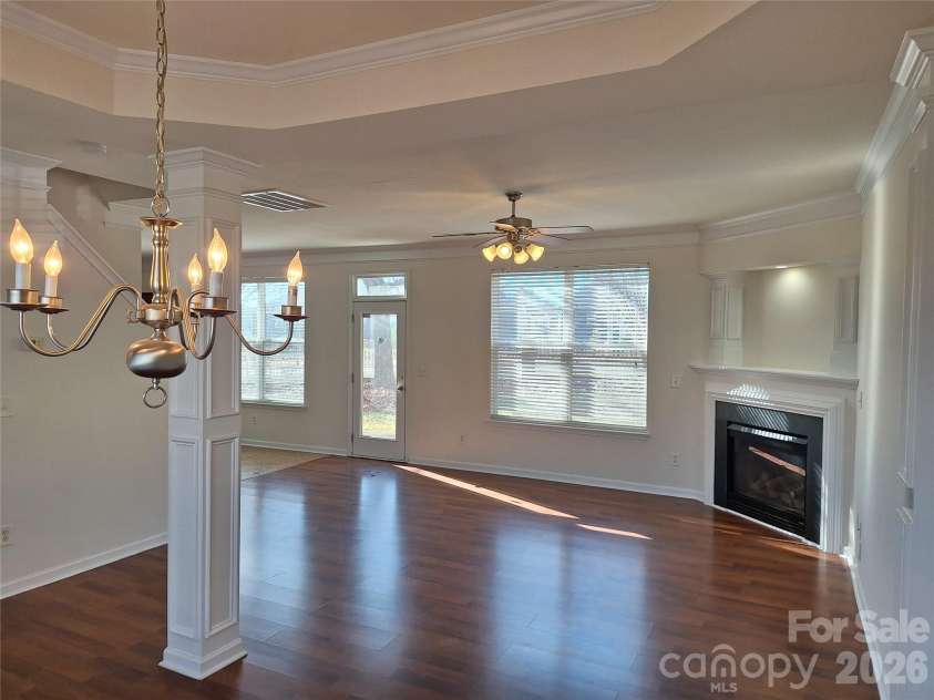3107 Briar Rose Court, Charlotte, NC 28269.  MLS# CAR4387933, YatesRealty ID 26655. 