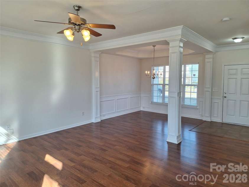 3107 Briar Rose Court, Charlotte, NC 28269.  MLS# CAR4387933, YatesRealty ID 26655. 