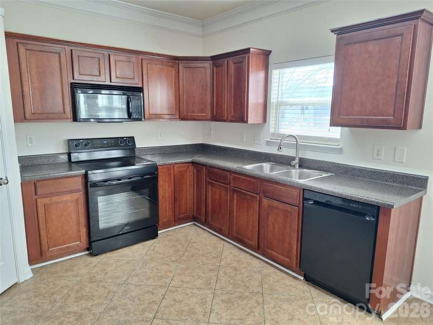 3107 Briar Rose Court, Charlotte, NC 28269.  MLS# CAR4387933, YatesRealty ID 26655. 