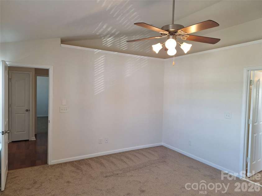 3107 Briar Rose Court, Charlotte, NC 28269.  MLS# CAR4387933, YatesRealty ID 26655. 