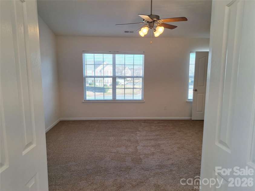 3107 Briar Rose Court, Charlotte, NC 28269.  MLS# CAR4387933, YatesRealty ID 26655. 