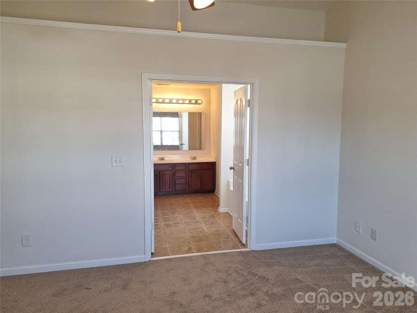 3107 Briar Rose Court, Charlotte, NC 28269.  MLS# CAR4387933, YatesRealty ID 26655. 