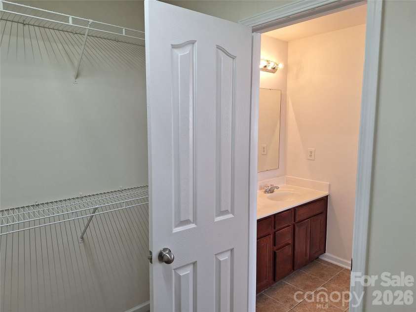 3107 Briar Rose Court, Charlotte, NC 28269.  MLS# CAR4387933, YatesRealty ID 26655. 