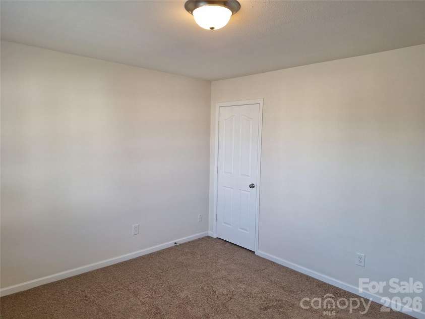 3107 Briar Rose Court, Charlotte, NC 28269.  MLS# CAR4387933, YatesRealty ID 26655. 