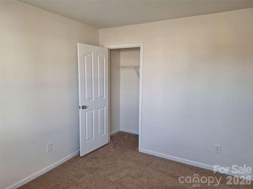 3107 Briar Rose Court, Charlotte, NC 28269.  MLS# CAR4387933, YatesRealty ID 26655. 