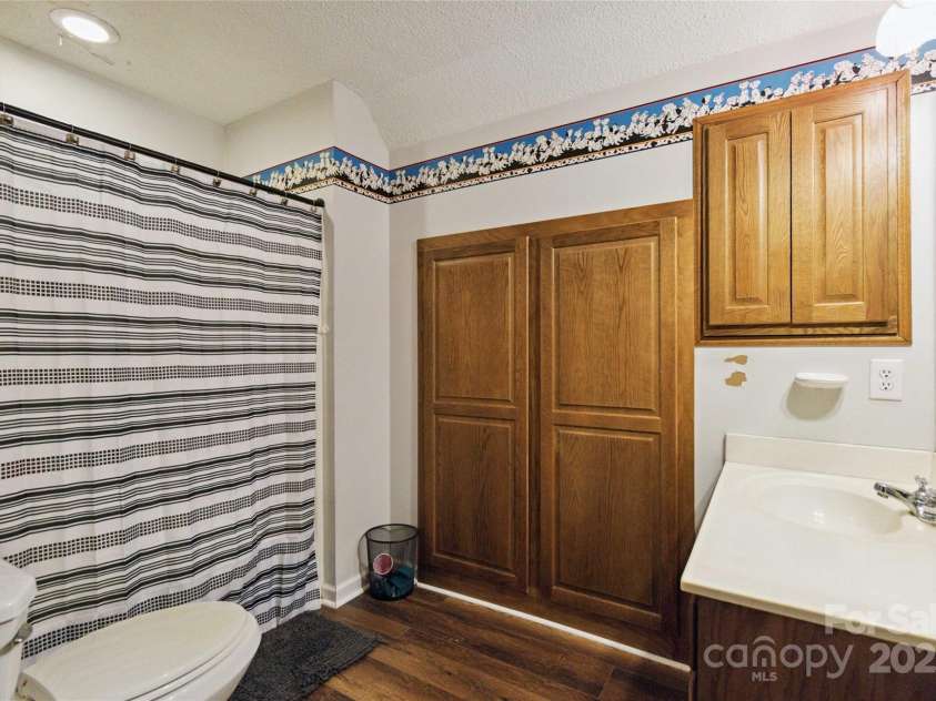 3149 Simmons Street, Kannapolis, NC 28083.  MLS# CAR4279043, YatesRealty ID 26655. 