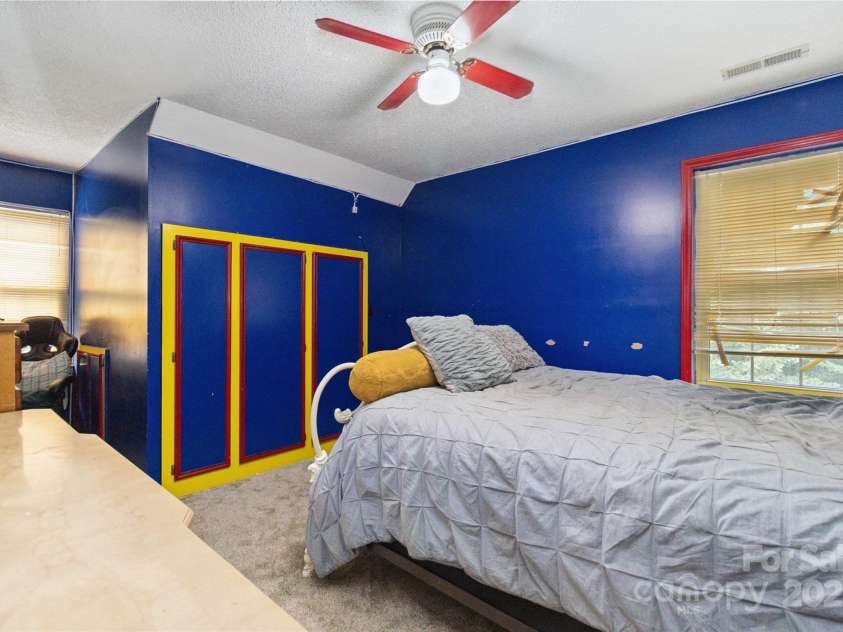 3149 Simmons Street, Kannapolis, NC 28083.  MLS# CAR4279043, YatesRealty ID 26655. 