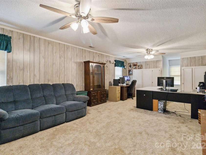 3149 Simmons Street, Kannapolis, NC 28083.  MLS# CAR4279043, YatesRealty ID 26655. 