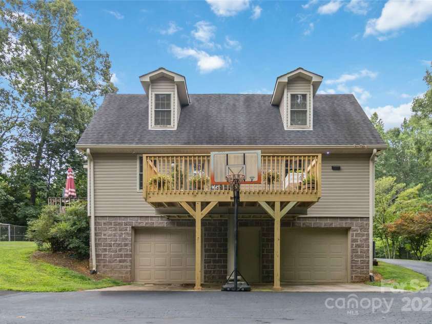 3149 Simmons Street, Kannapolis, NC 28083.  MLS# CAR4279043, YatesRealty ID 26655. 