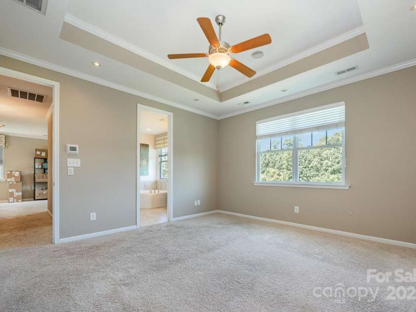 14836 Brotherly Lane, Charlotte, NC 28278.  MLS# CAR4280118, YatesRealty ID 26656. 