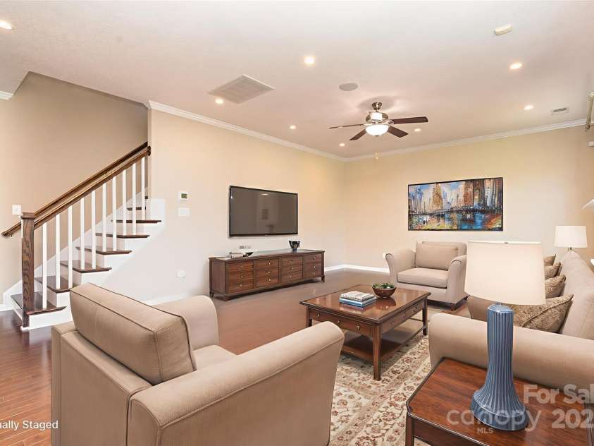 14836 Brotherly Lane, Charlotte, NC 28278.  MLS# CAR4293522, YatesRealty ID 26656. 