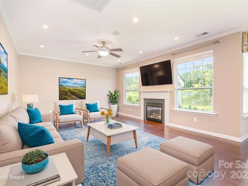 14836 Brotherly Lane, Charlotte, NC 28278.  MLS# CAR4293522, YatesRealty ID 26656. 