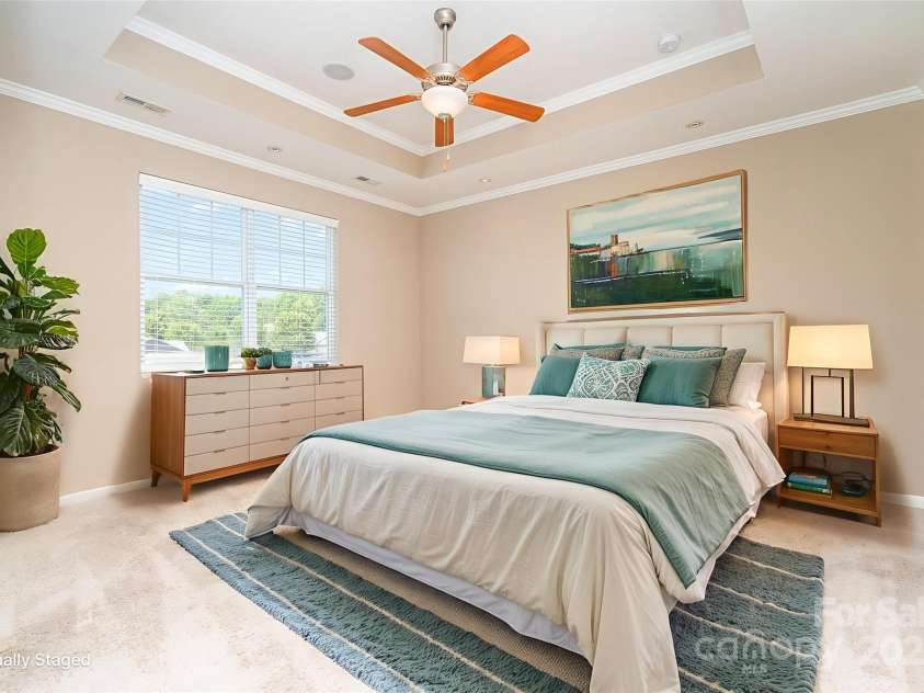 14836 Brotherly Lane, Charlotte, NC 28278.  MLS# CAR4293522, YatesRealty ID 26656. 